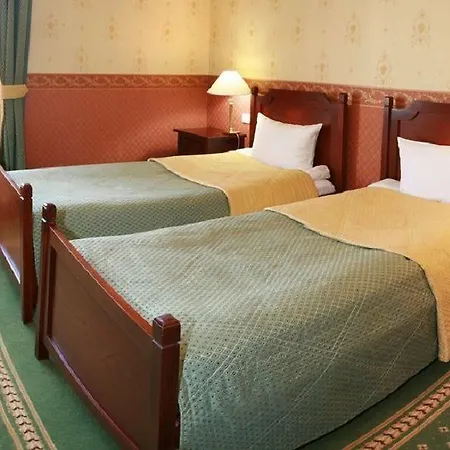 Old Continent 4* Uzhhorod