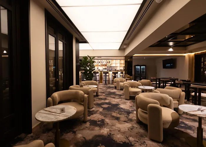 Old Continent Otel