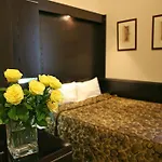 Hotel Old Continent Uzhhorod