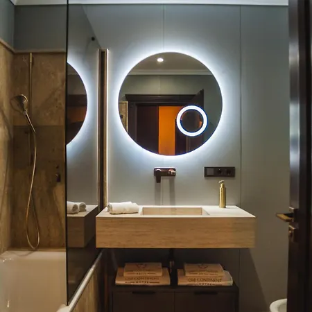 Old Continent Hotel 4*